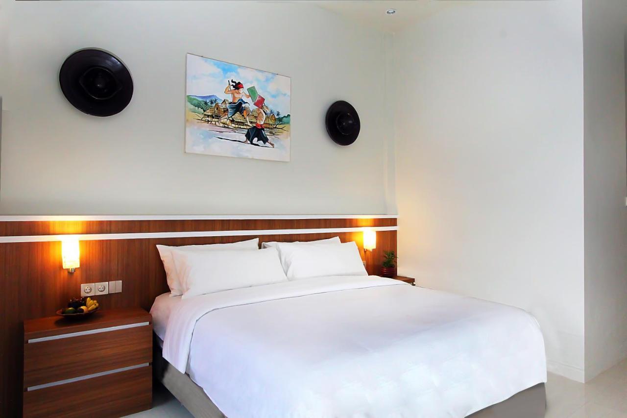 The Jumbo Homestay Kuta  외부 사진